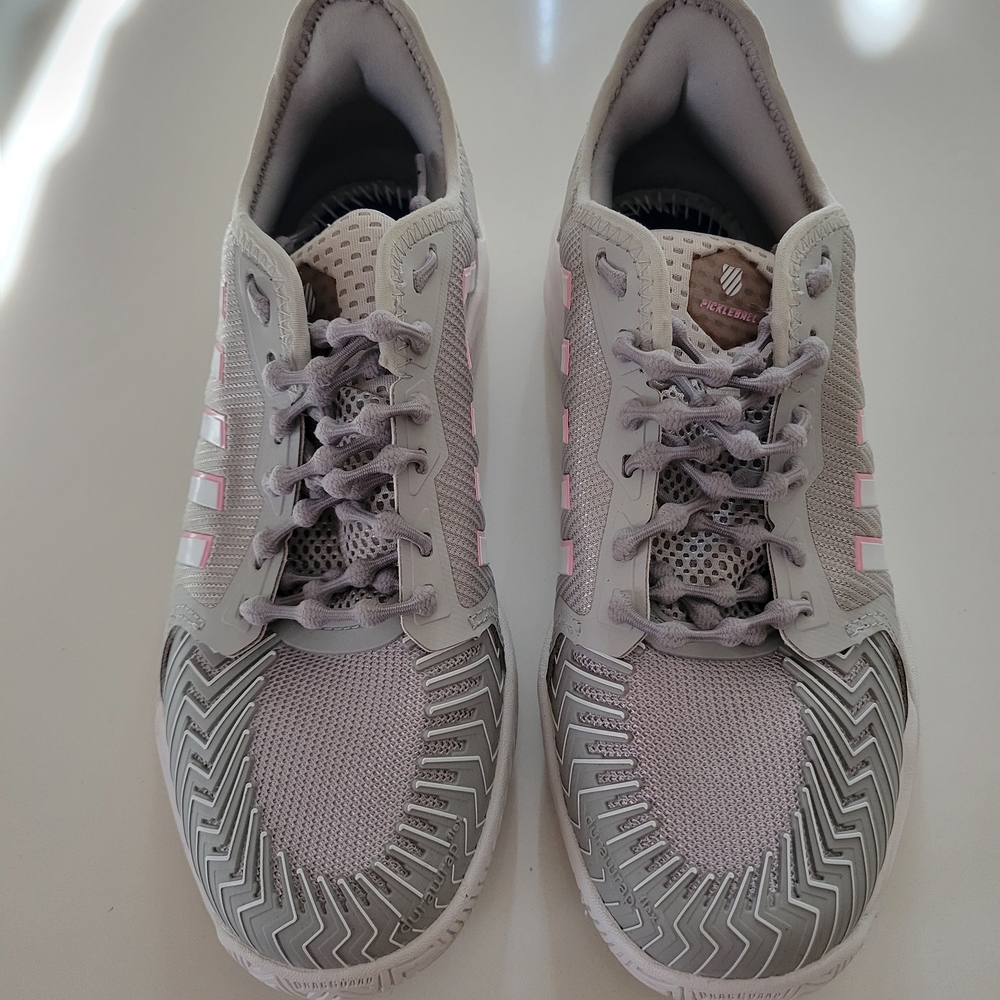K-Swiss Pickleball Women's Gray and Pink Sneakers